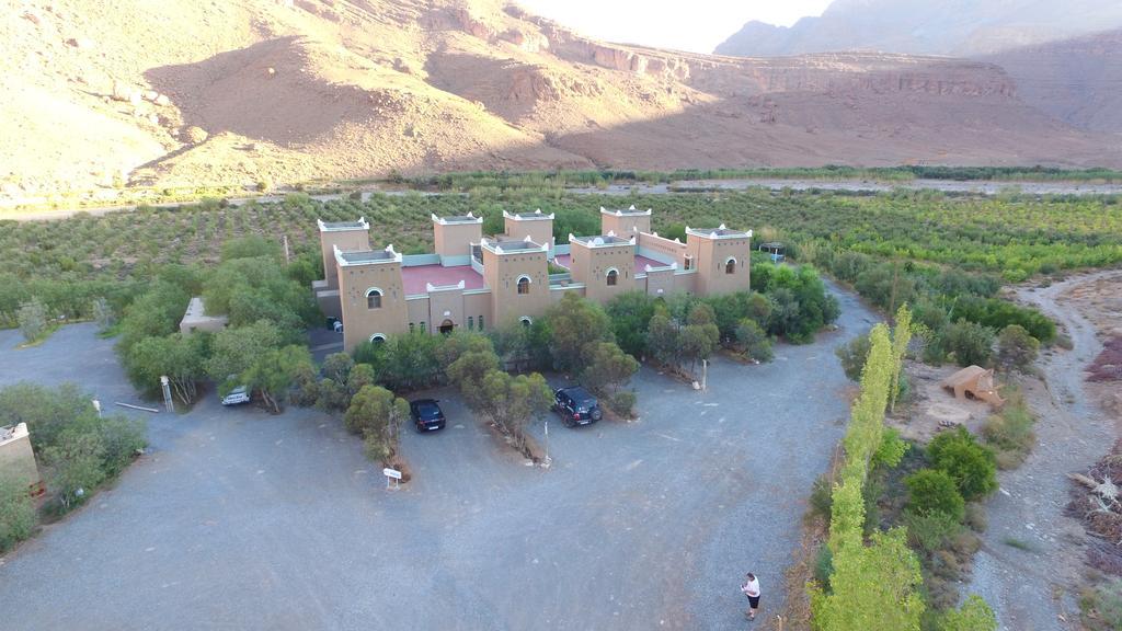 Kasbah Hotel Camping Jurassique Ifri Exteriör bild