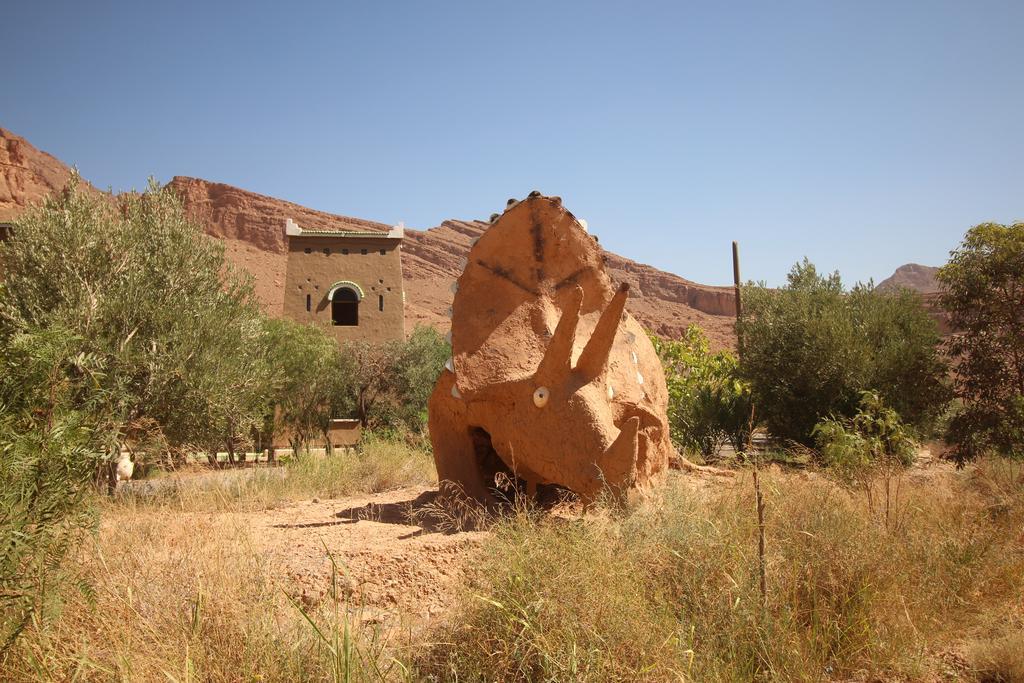 Kasbah Hotel Camping Jurassique Ifri Exteriör bild